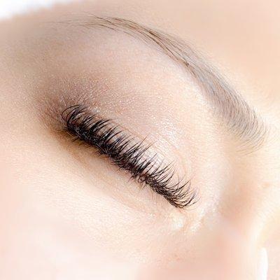 Classic lash extensions