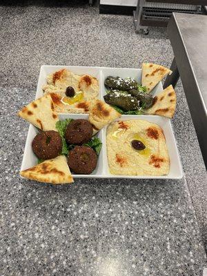 Combo Appatizer. Hummus, Babaghanuj, Dolmas and Falafel