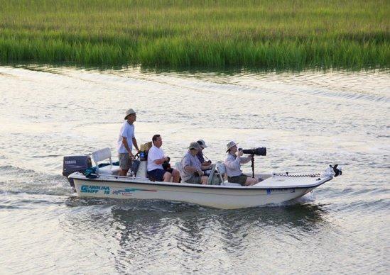 19' Carolina Skiff / 4-5 guest capacity