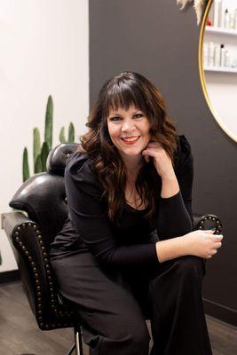 Hi! I'm Dana Zigler. I own and operate Zigler Hair Designs inside Sola in the city of Peoria, AZ. I look forward to meeting you.