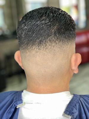 Medium fade