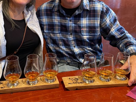 Flight of scotch & bourbon