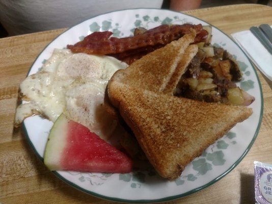 Big Breakfast with homefries and bacon