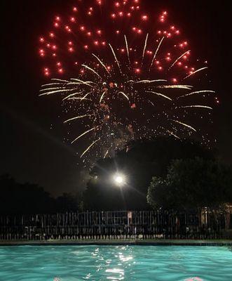 4Th Of July Seaworld fireworks. Great view from the pool!