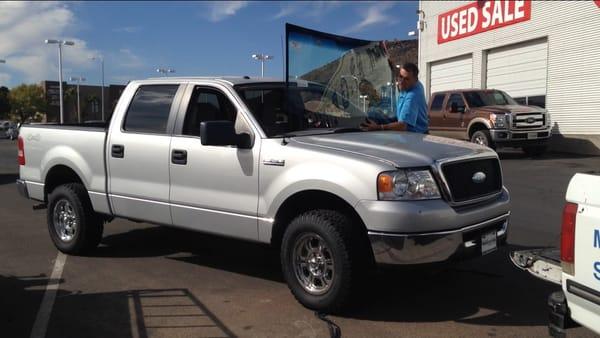 Getting my windshield replaced! Thanks @anewviewautoglass for the great work. Speedy, efficient, great quality windshields.