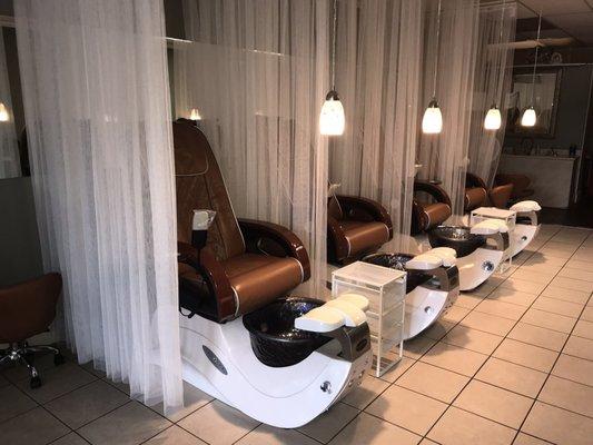 Tulip Nails very private relaxing spa!