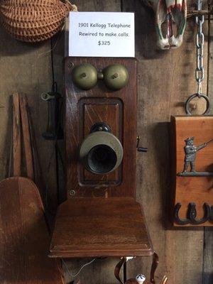 I want this old telephone!