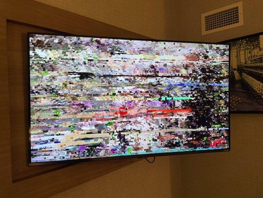 This is what the TV looked like once the connection was lost