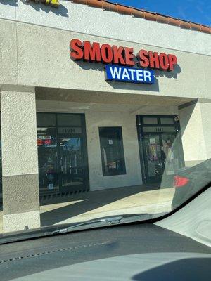 EJ's Smoke Shop & Water