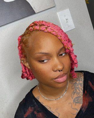 Dye and loc style