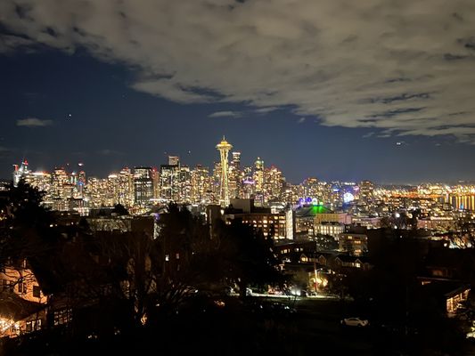 One of the pictures that we took at Kerry Park that they recommended.