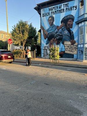 Women of the Black Panther Mural Oakland / BLACK PANTHER Xperience 2024