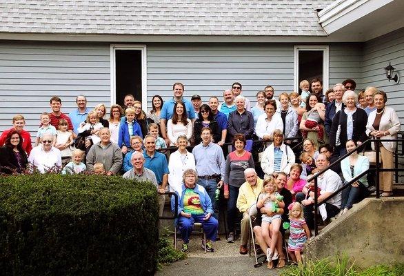 Annual congregational photo at St. Mark's Episcopal Church, Burlington, MA