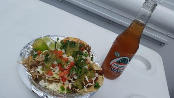 Jarritos and 3 vampiros (asada, al pastor, carnitas) $6