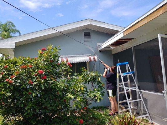 Finishing up The Last Of The Pressure Washing So We Can Get Some New Paint On Our Customers Home!!