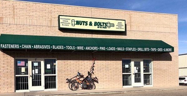 Exterior entrance to this fine store with my eBikeKit-assisted CruzBike parked in front.