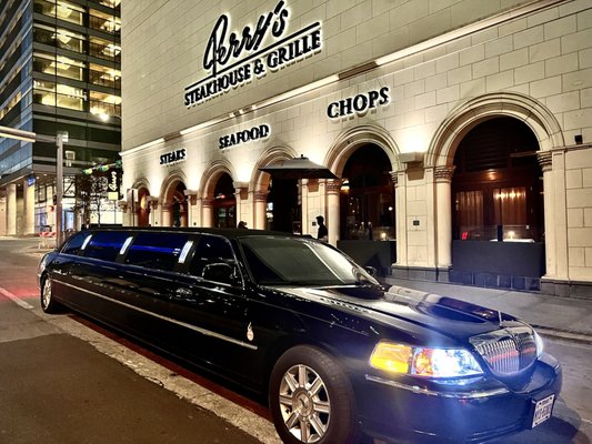 Our Lincoln Town Car Limo hold up to 8 guest comfortably