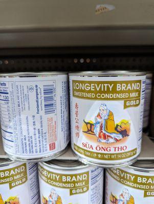 Gold label condensed milk! Wooooeee, we fancy!