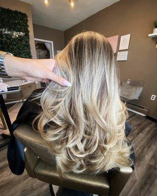 Blonde balayage