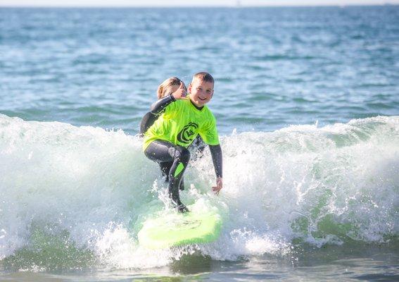 Rail grab surfer