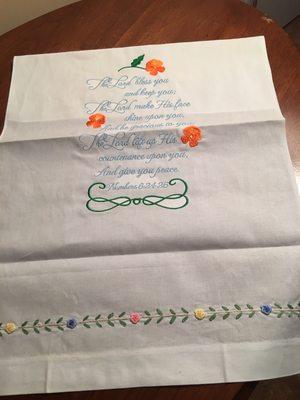 Linen guest towel  with bible verse on it.