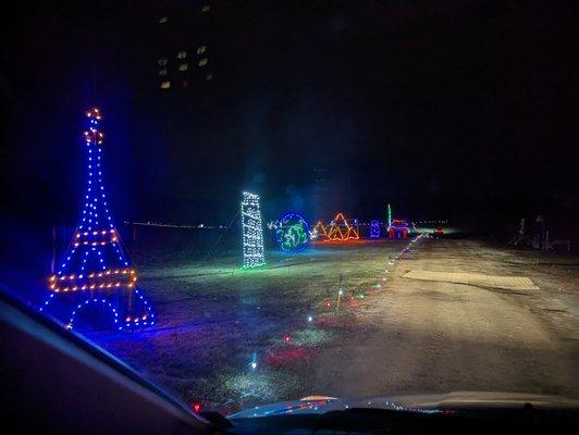 North Shore Holiday Light Show