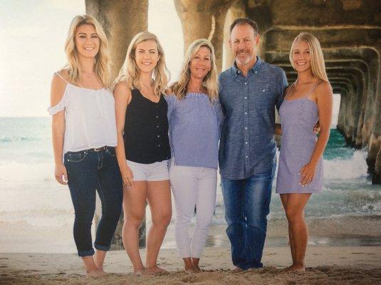 Jason Shuckhart with his wife Mindy and daughters Peyton, Allie and Tatum.