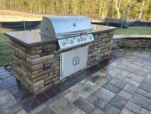 Outdoor kitchen