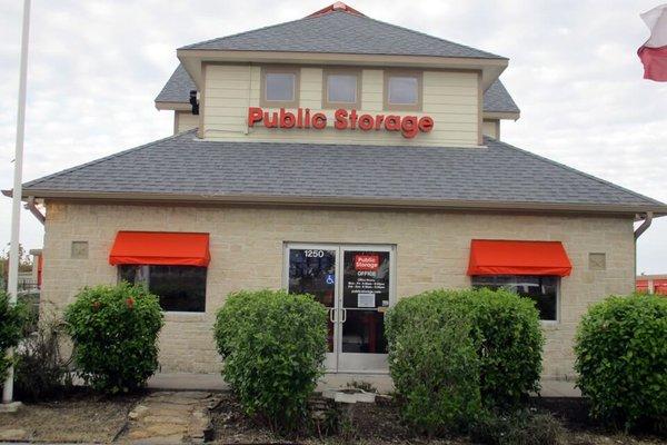 Public Storage