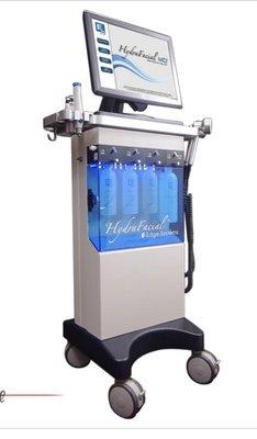 The A-MAZING Hydrafacial. Fall 2021