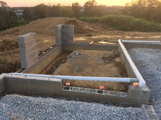 Foundation and Foundation walls in place.