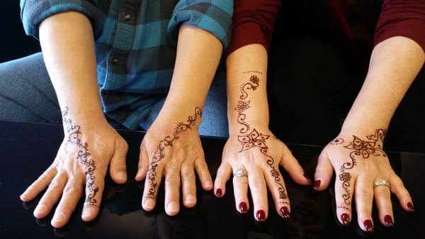 Amazing henna tattoos for my wedding. Laxmi took time to create my vision. This is my regular eyebrow place, excellent service.