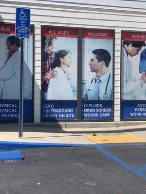 Building sign claims they have ultrasound and X-rays.