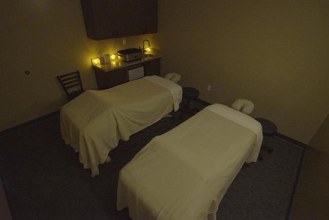 Hand and Stone Massage and Facial Spa