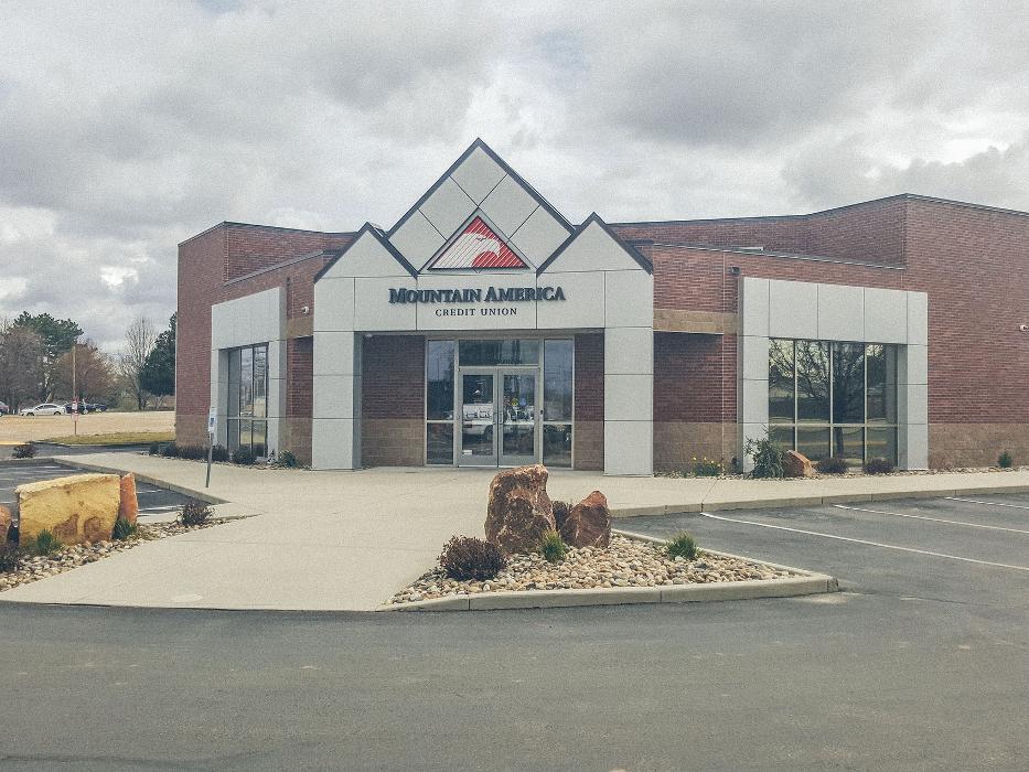 Mountain America Credit Union - Meridian: Franklin Road Branch