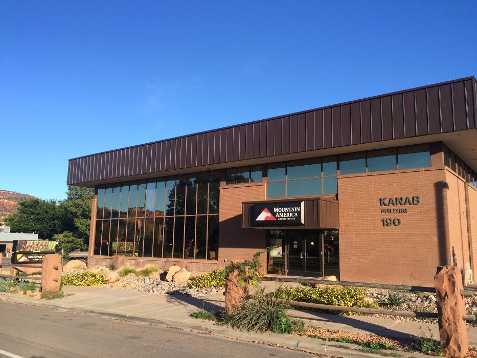 Mountain America Credit Union - Kanab: Center Street Branch