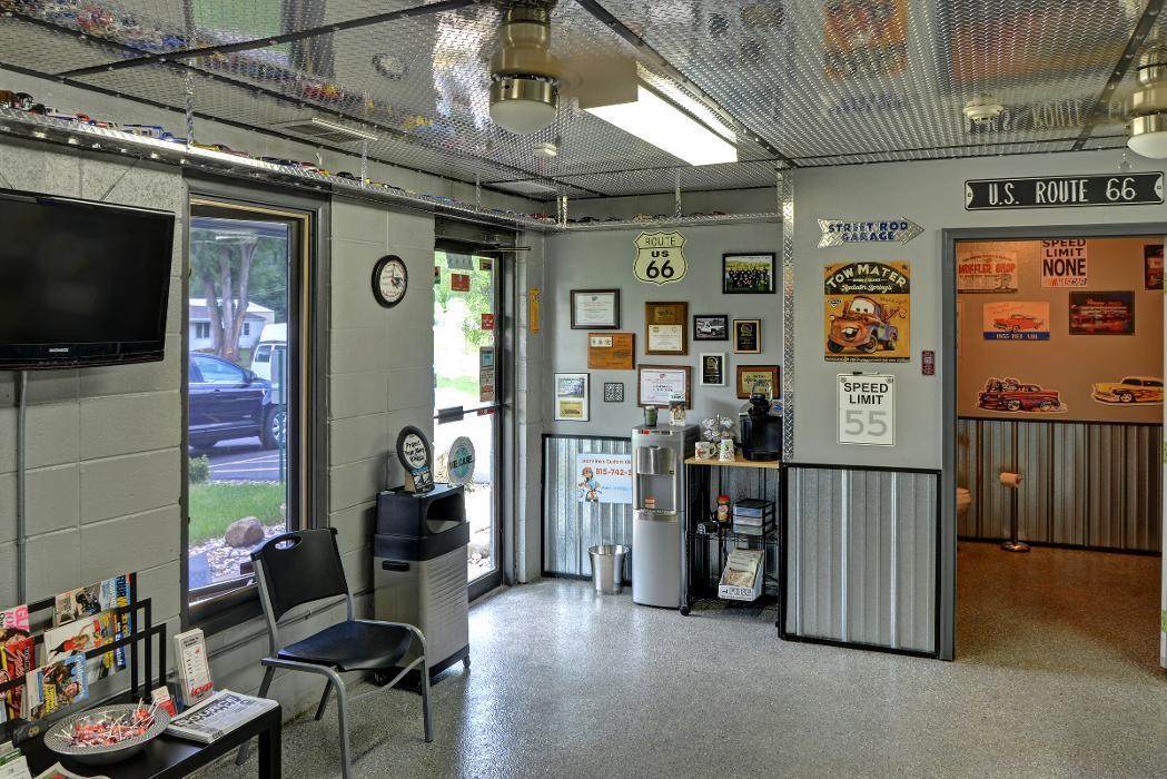 Hometown Motors Auto Repair Loves Park