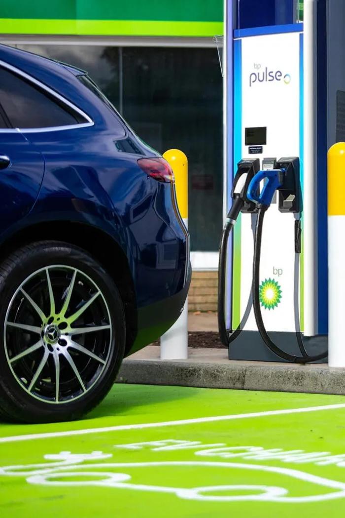 bp pulse EV Charging Station