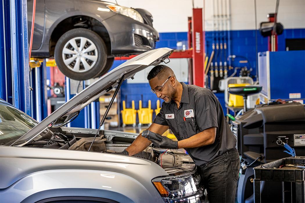 AAA Phoenix Camelback Auto Repair Center